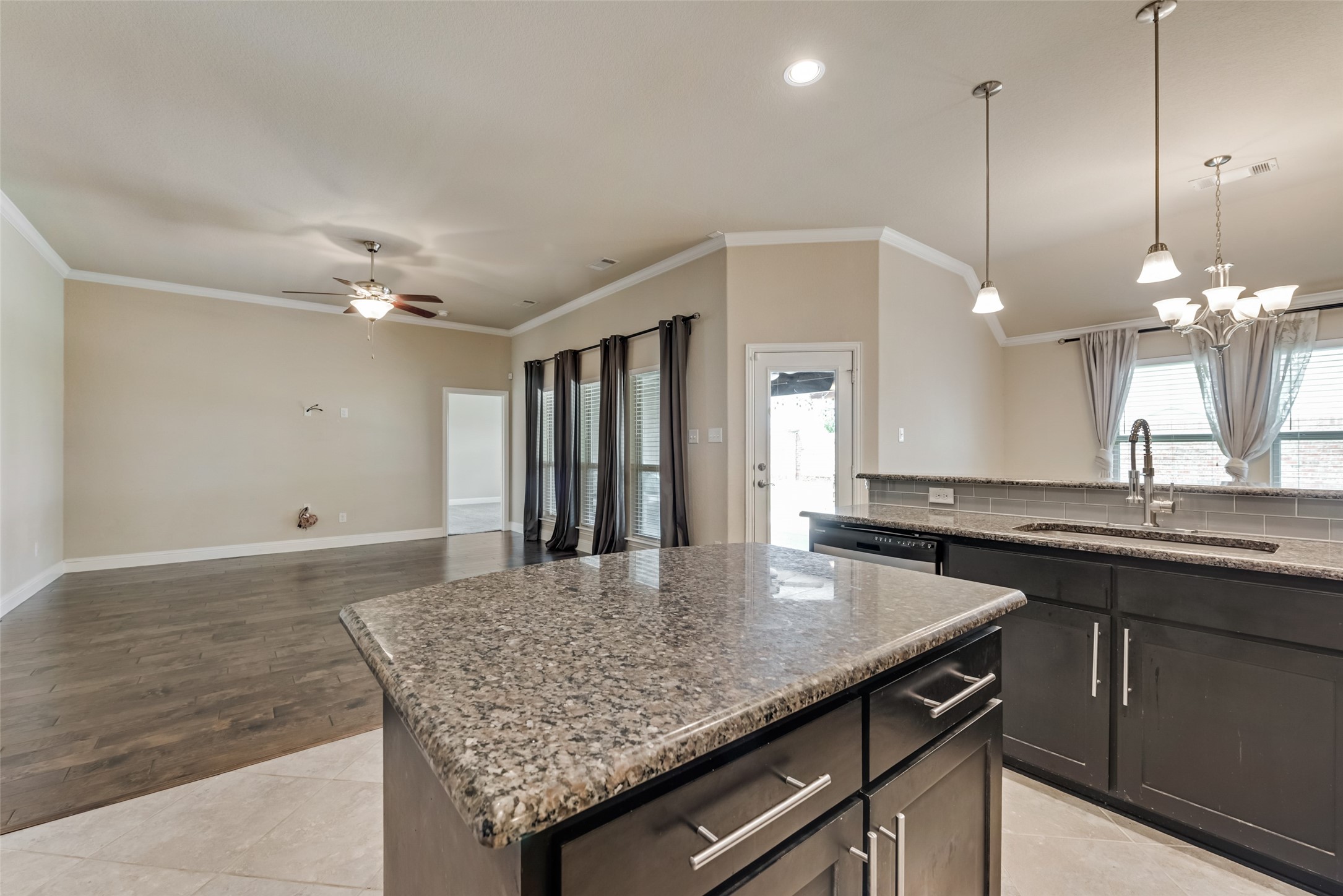 137 Sierra Drive Waxahachie TX 75167