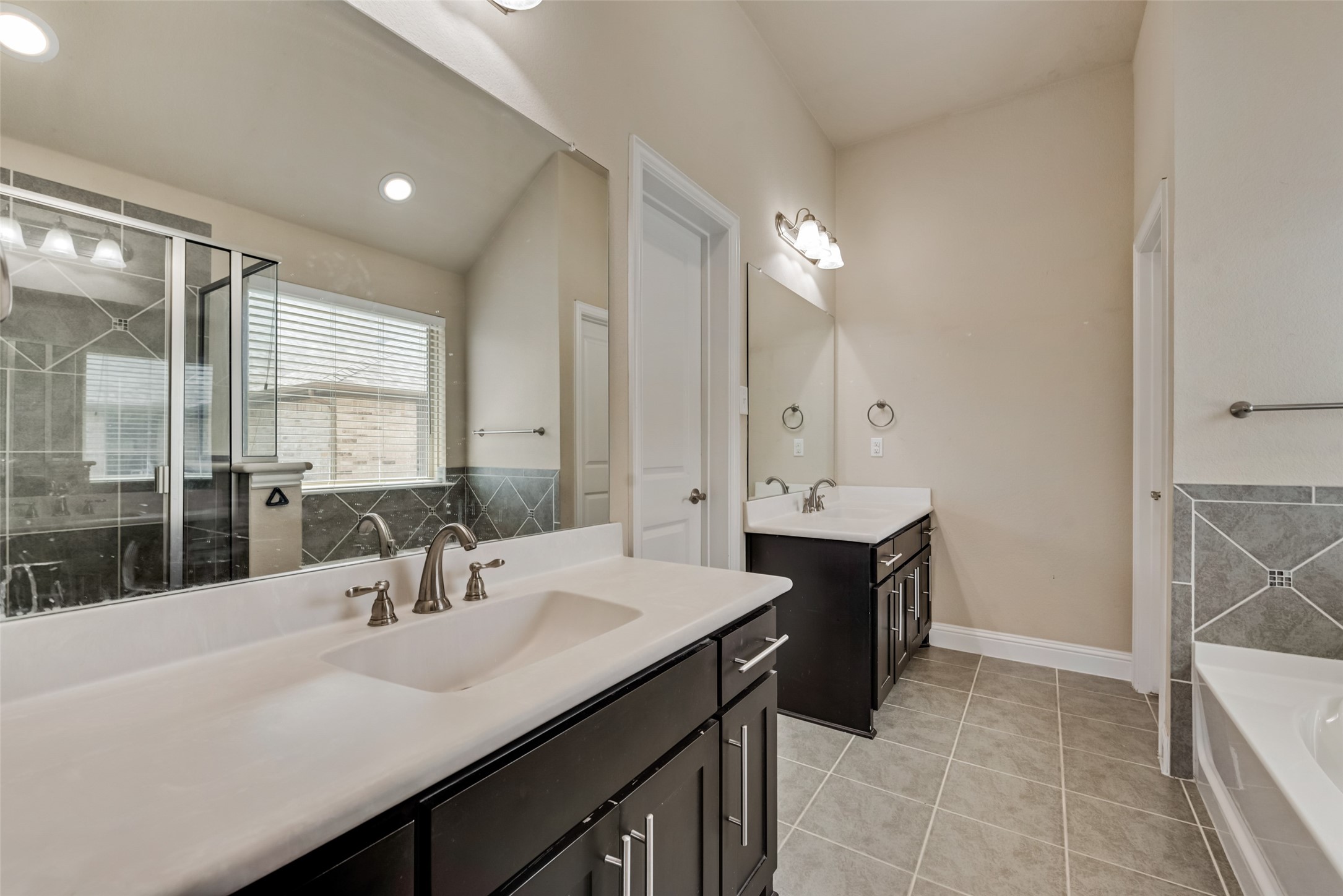 137 Sierra Drive Waxahachie TX 75167