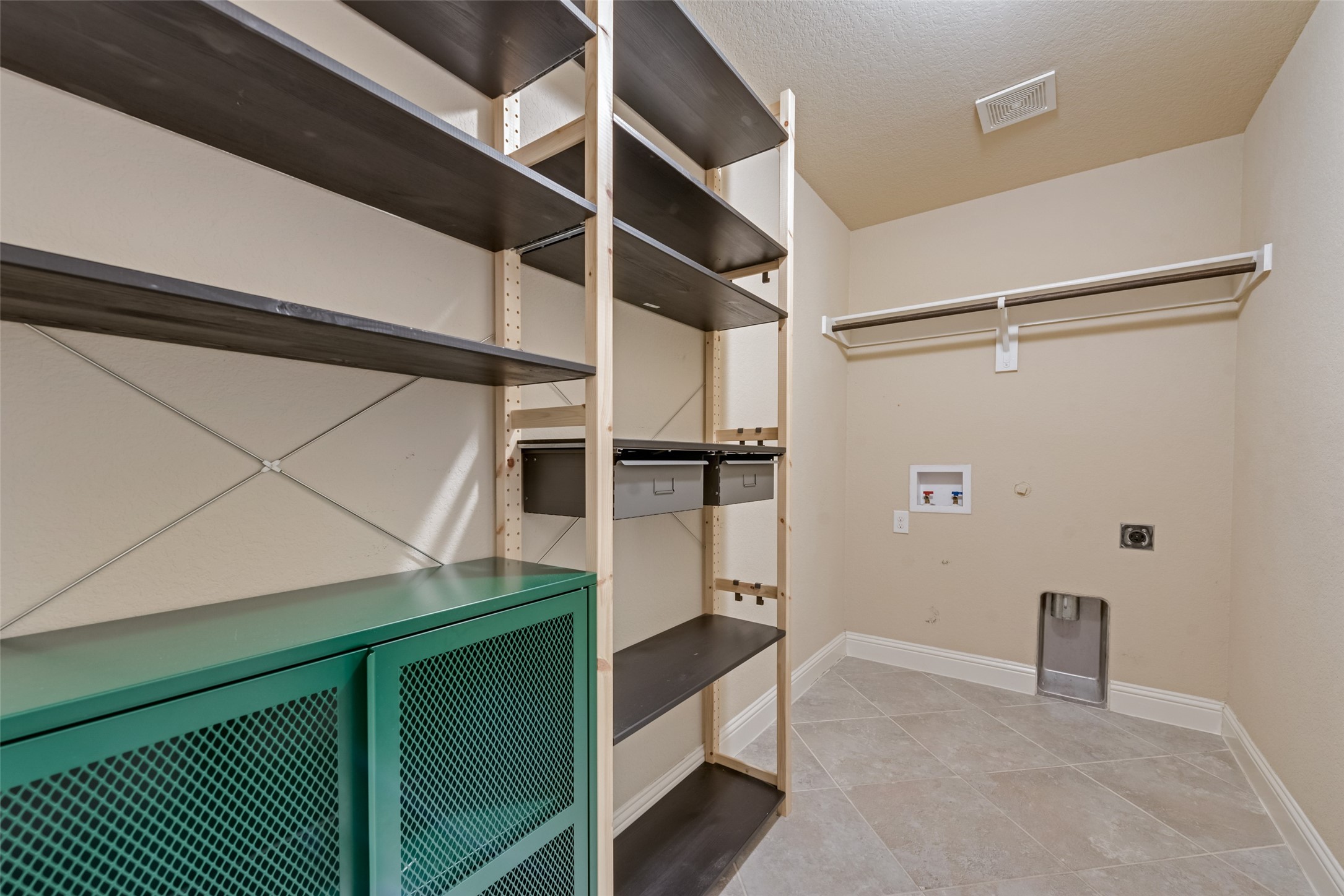 137 Sierra Drive Waxahachie TX 75167