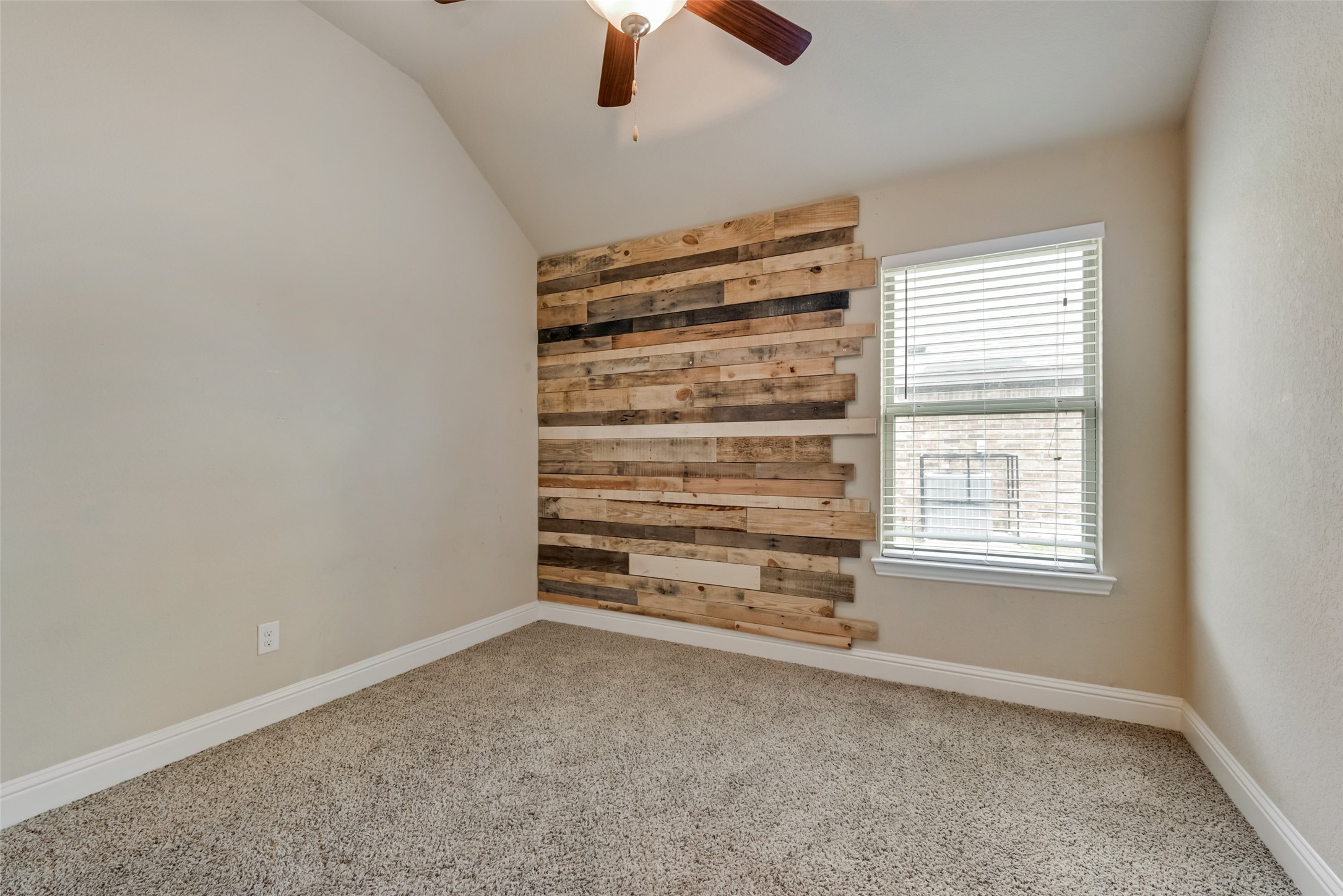 137 Sierra Drive Waxahachie TX 75167