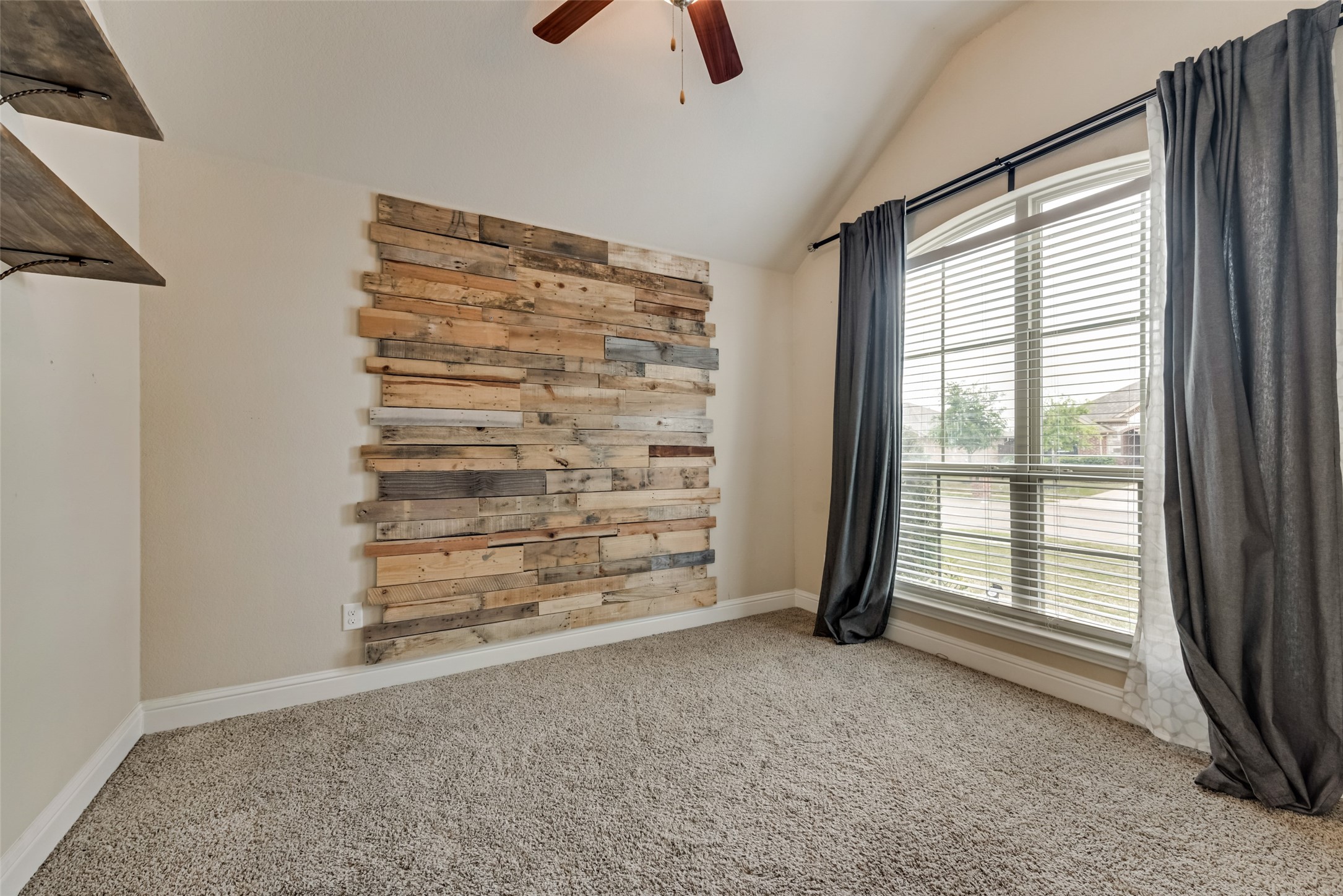 137 Sierra Drive Waxahachie TX 75167