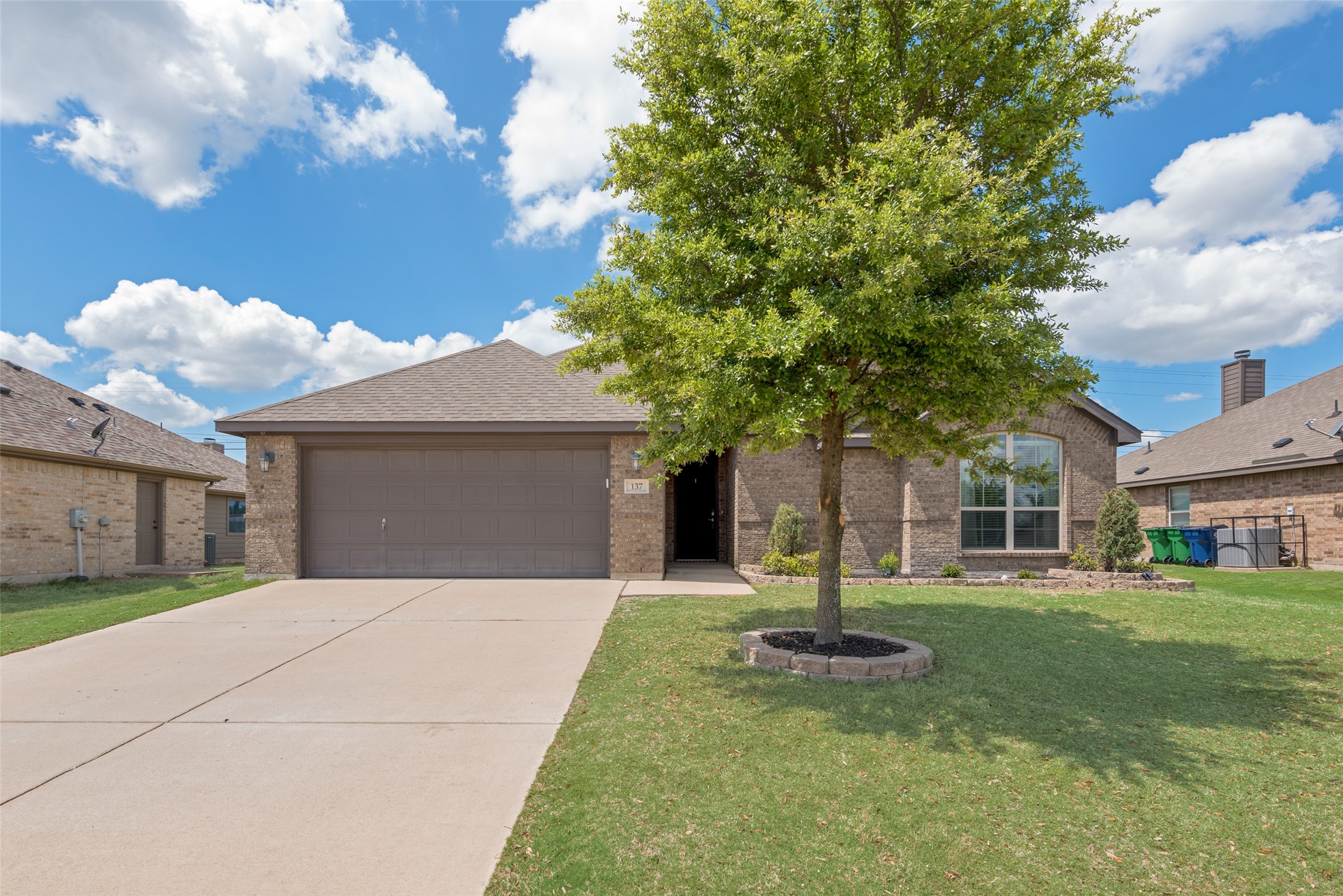 137 Sierra Drive Waxahachie TX 75167