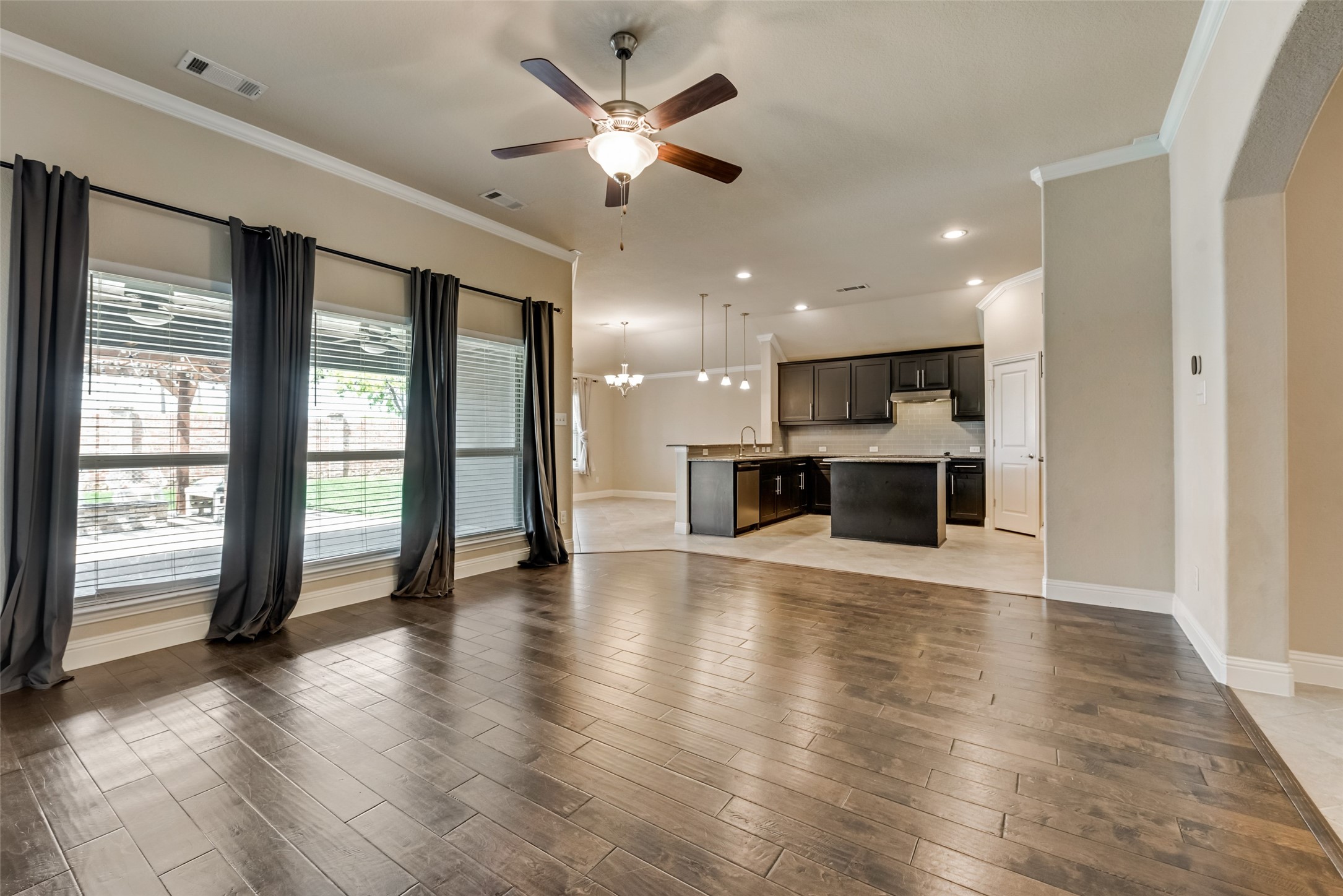 137 Sierra Drive Waxahachie TX 75167