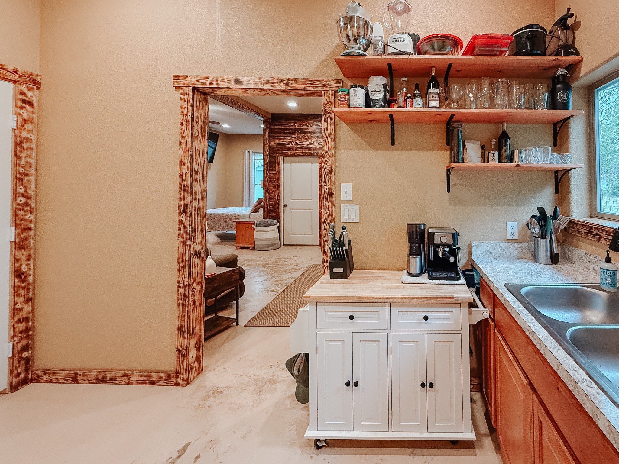 708 S Kerr Street Blooming Grove TX 76626