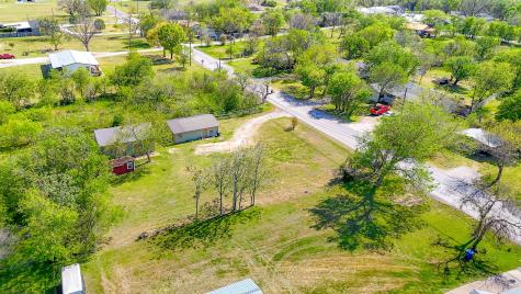 708 S Kerr Street Blooming Grove TX 76626