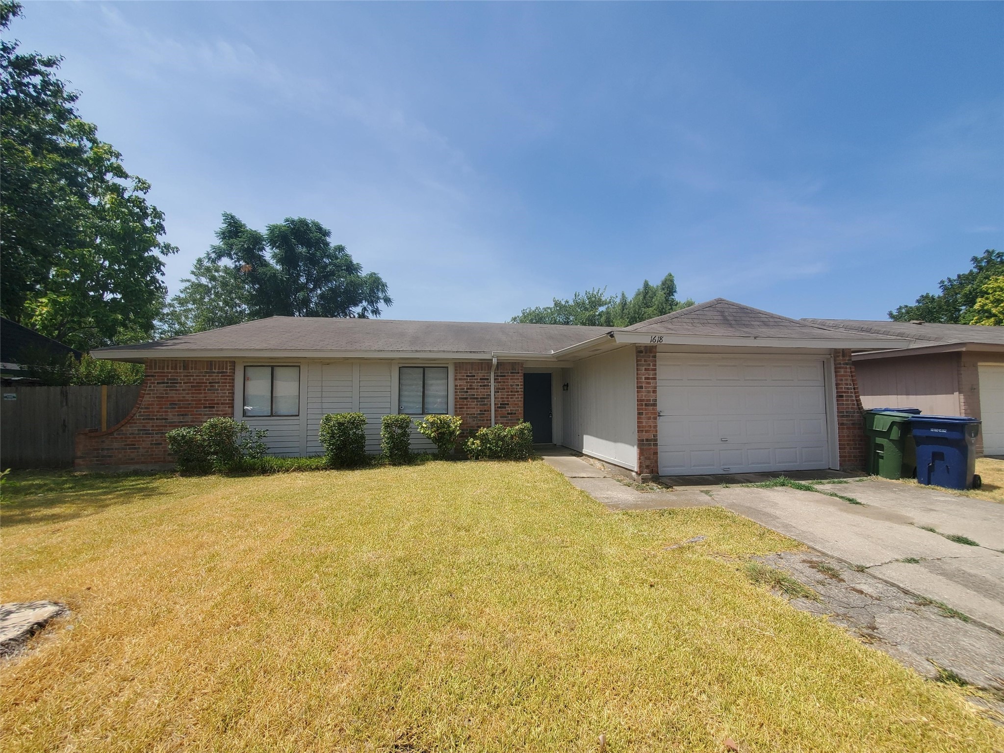 1618 Meridian Way Garland TX 75040