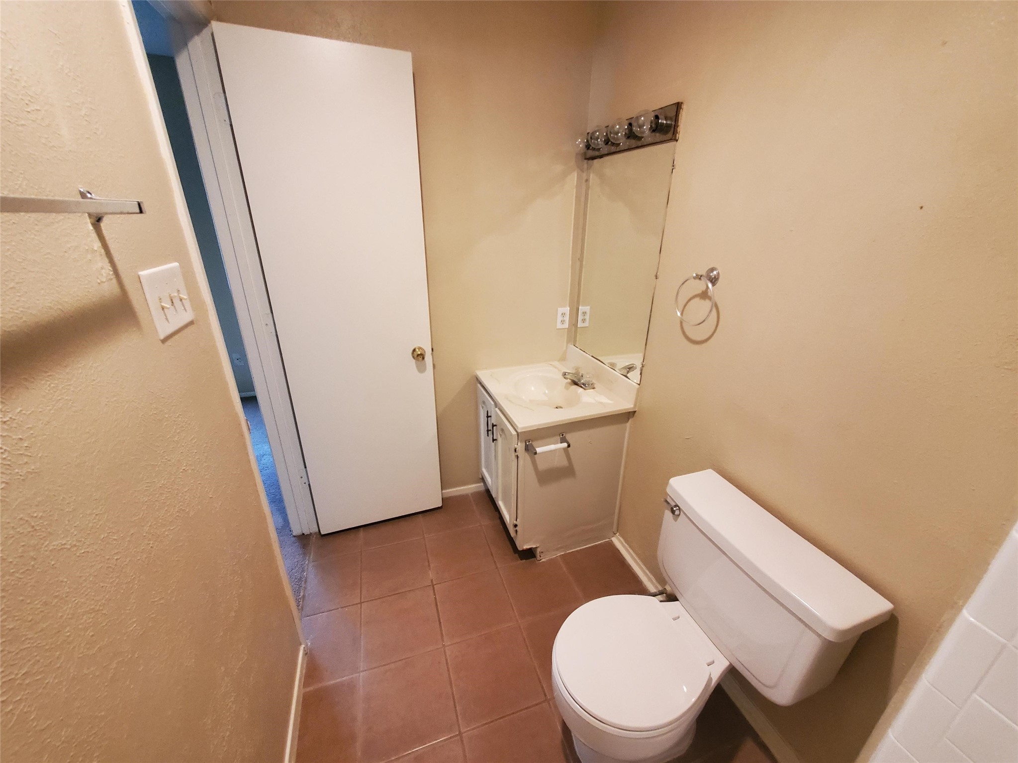 1618 Meridian Way Garland TX 75040