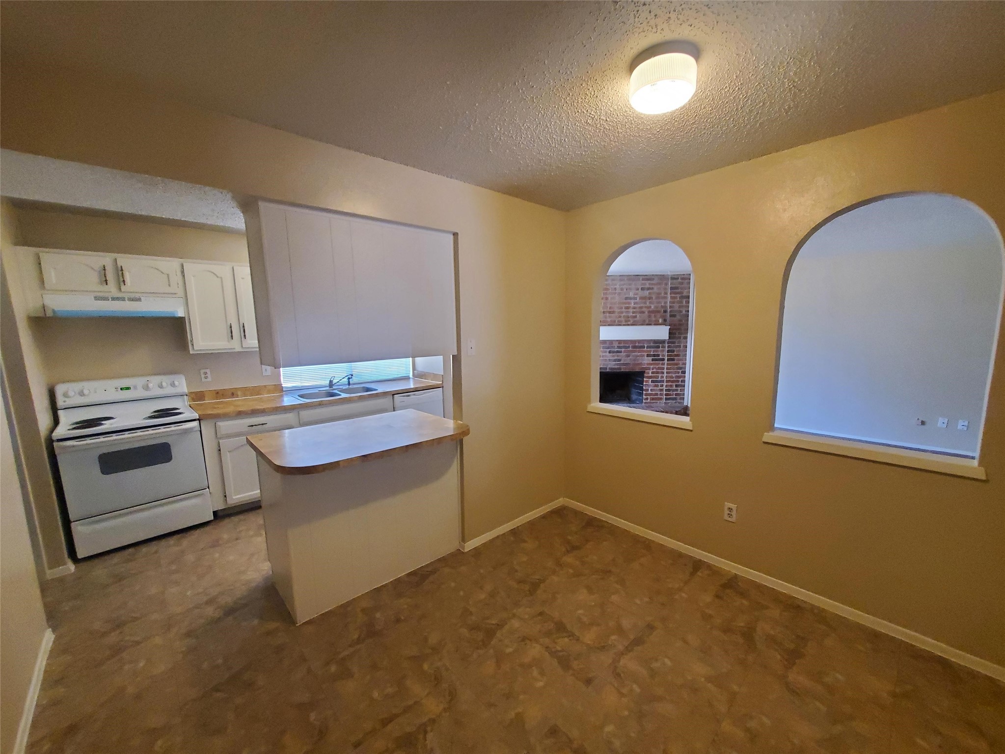 1618 Meridian Way Garland TX 75040