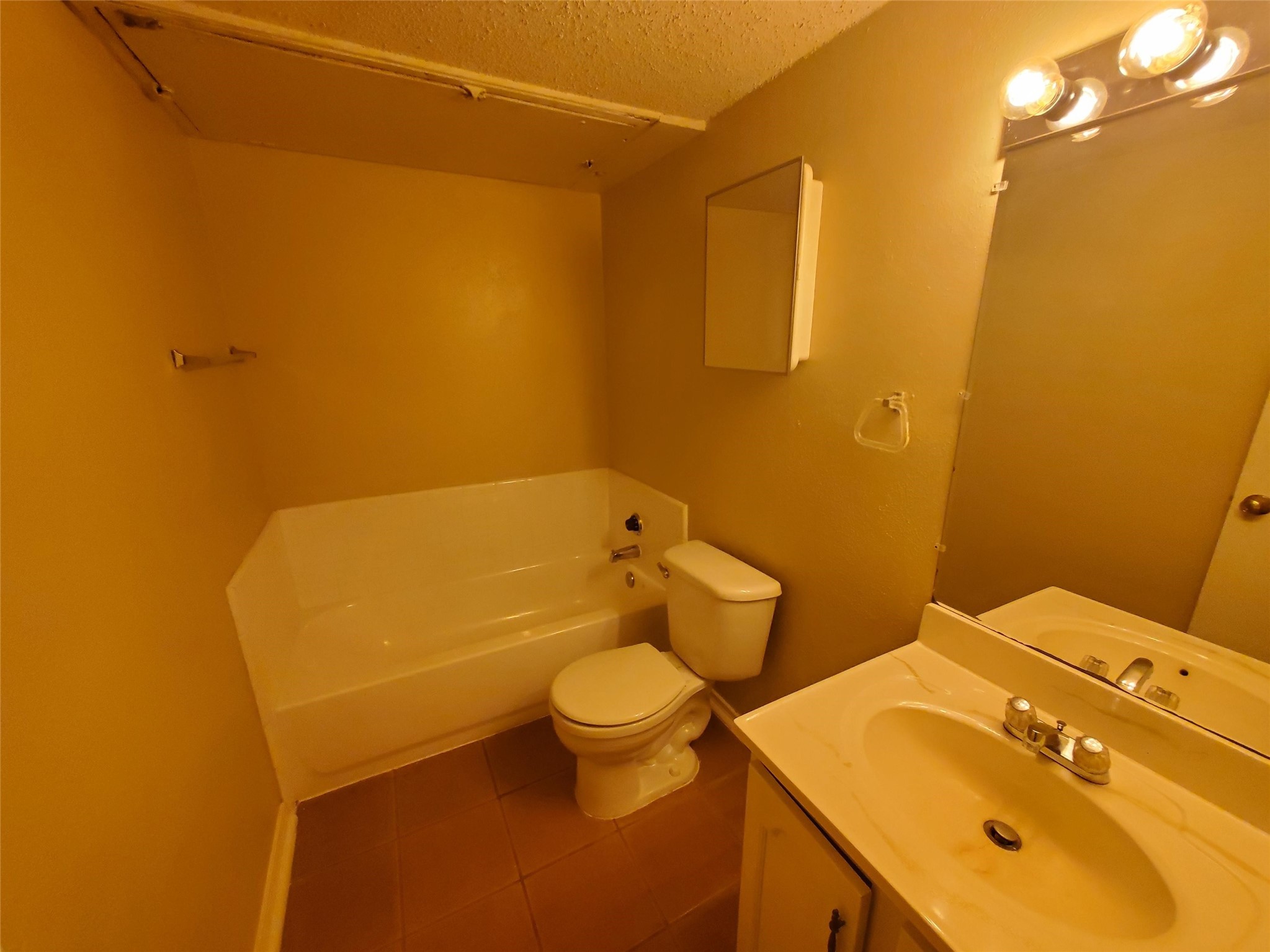 1618 Meridian Way Garland TX 75040