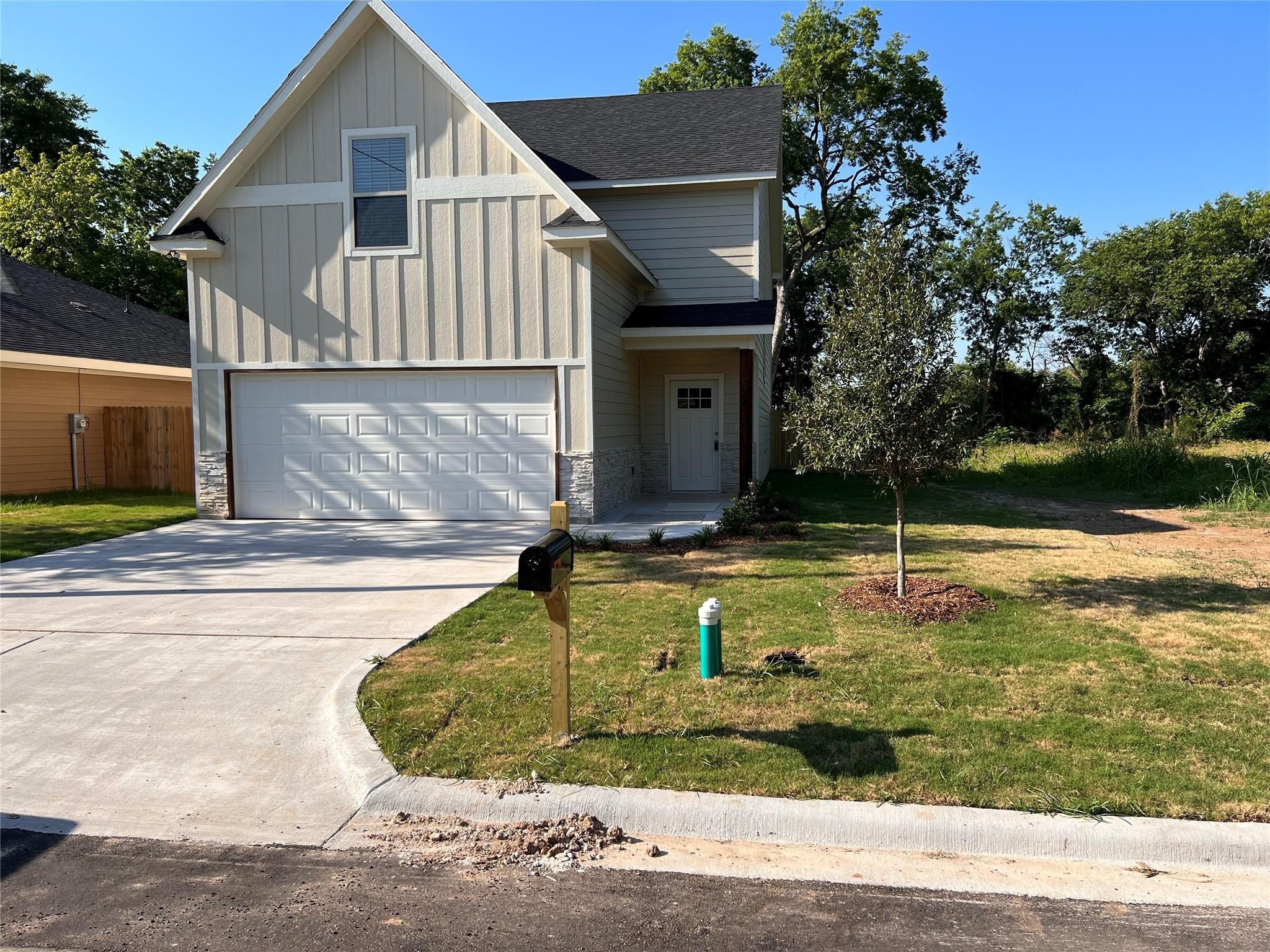 716 E 5th Street Bonham TX 75418