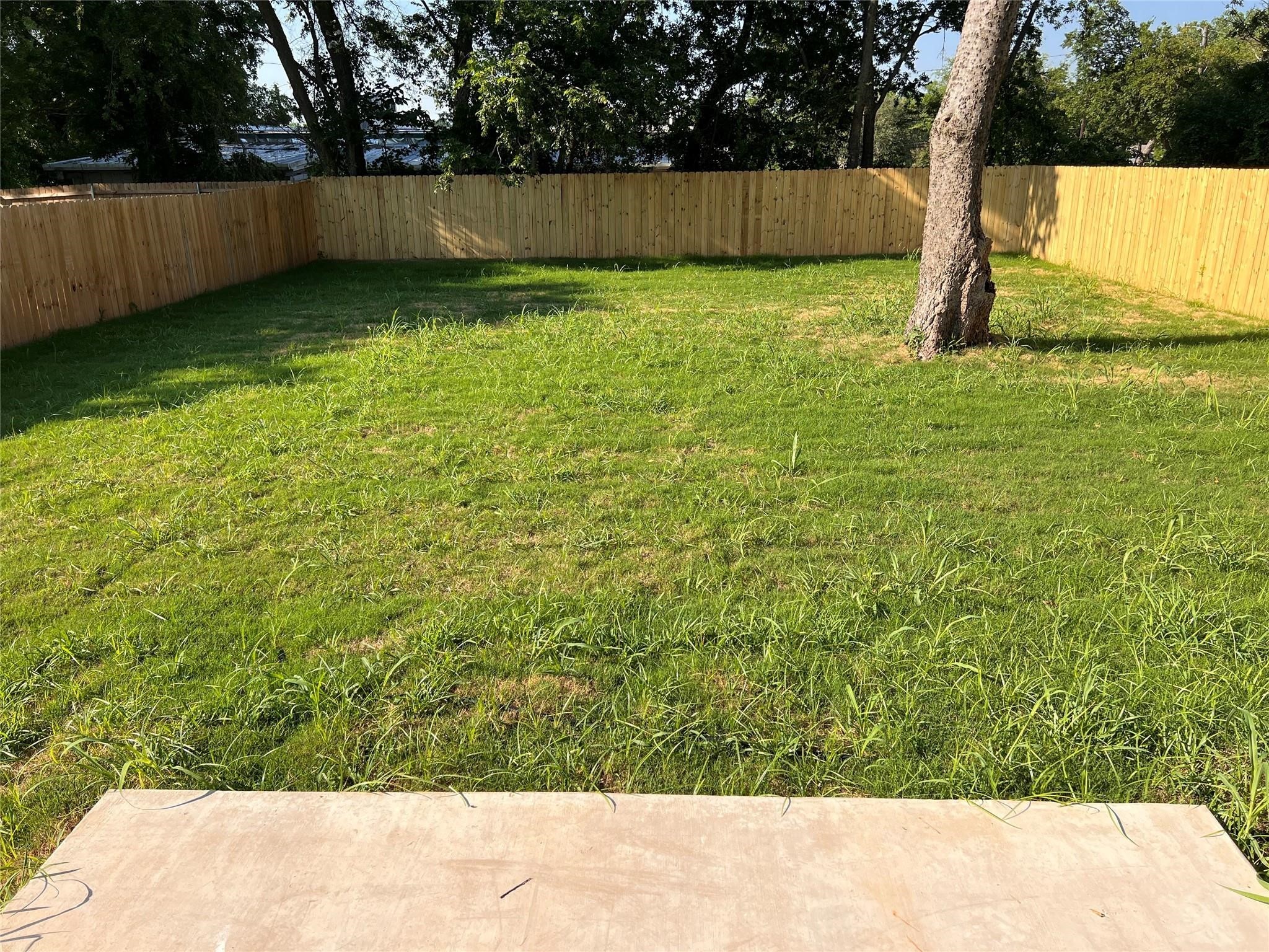 716 E 5th Street Bonham TX 75418