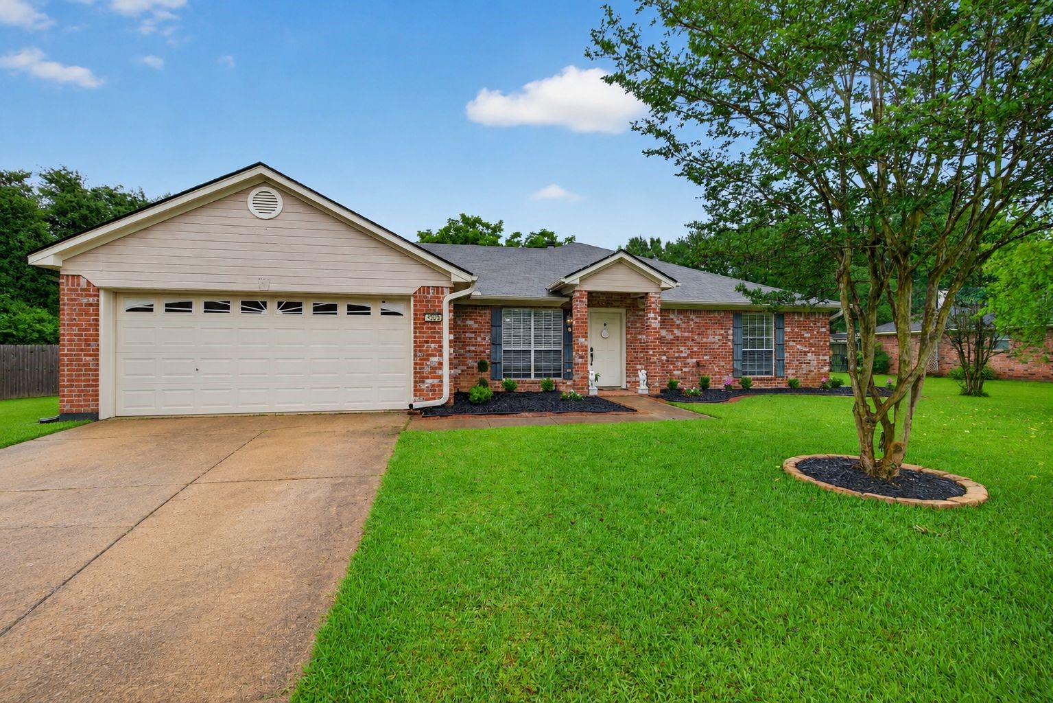 4505 Lawndale Drive Benton LA 71006