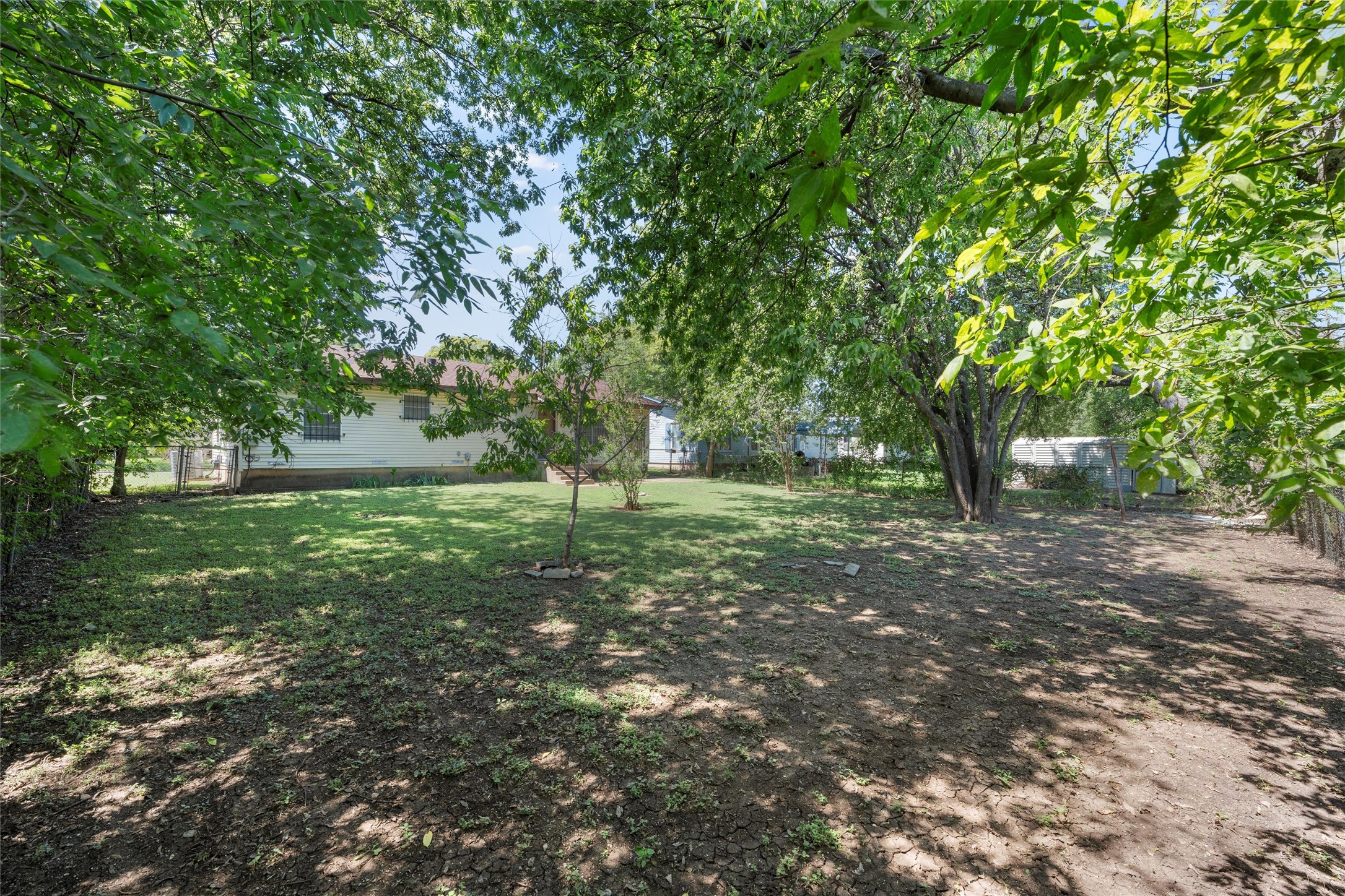1107 N 66th Street Waco TX 76710