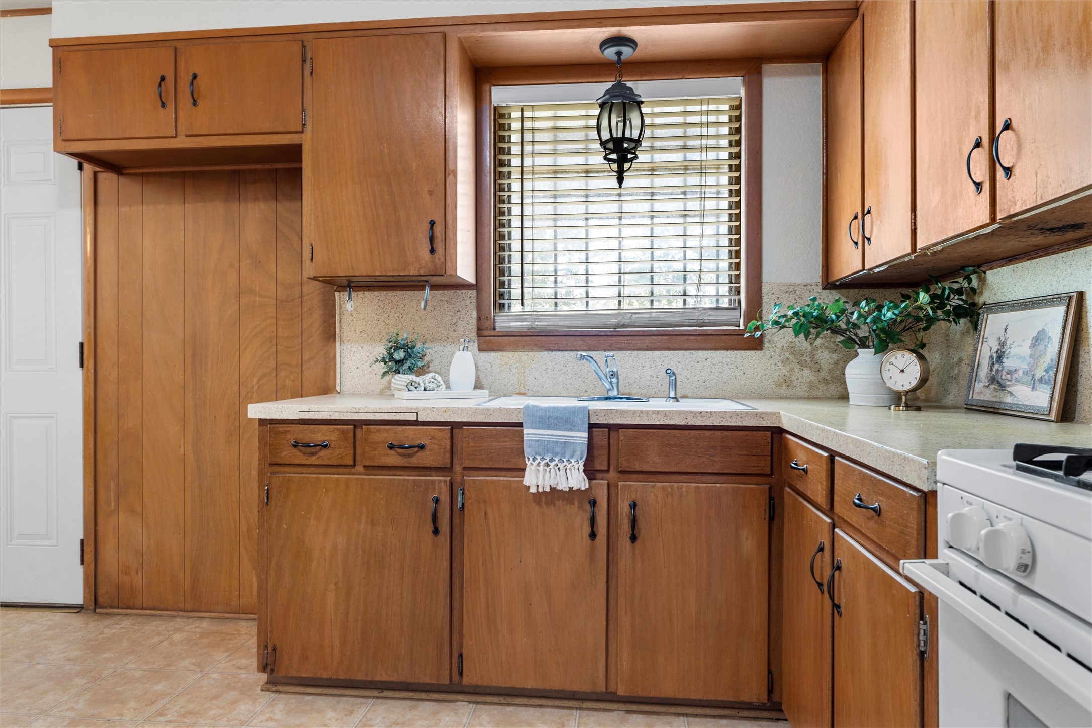 1107 N 66th Street Waco TX 76710