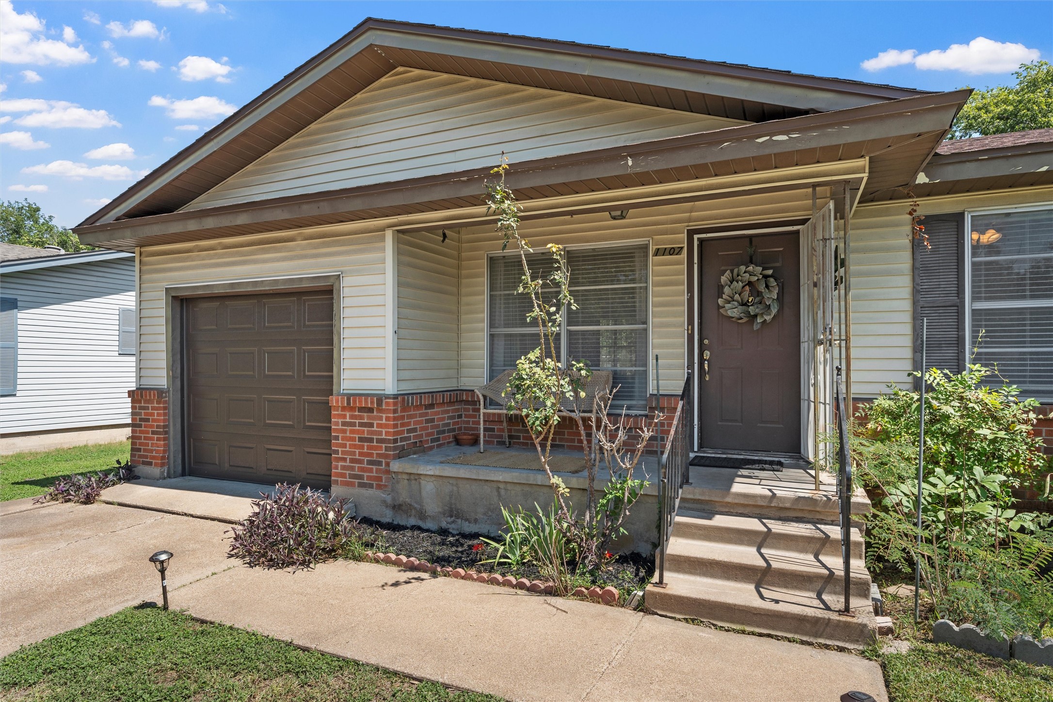 1107 N 66th Street Waco TX 76710