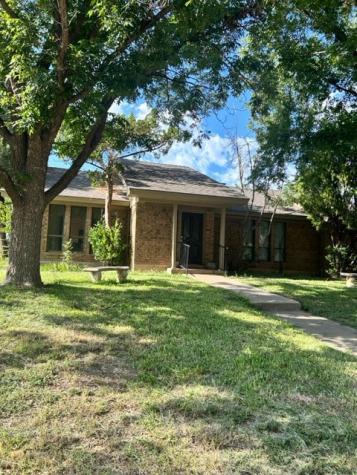 2926 Woodlake Drive Abilene TX 79606