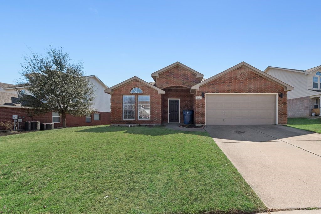 340 Kennedy Drive Crowley TX 76036
