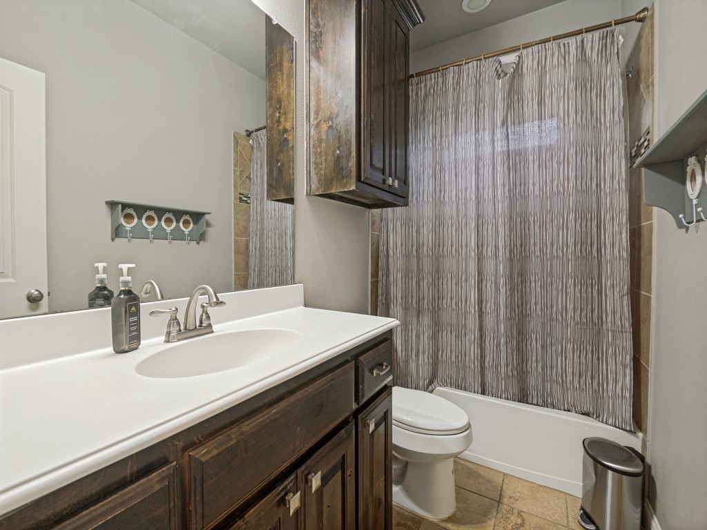 701 Mcgill Court Mansfield TX 76063
