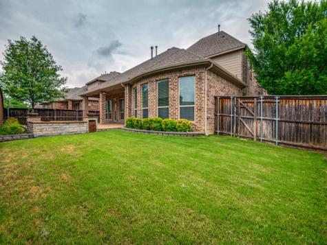 701 Mcgill Court Mansfield TX 76063