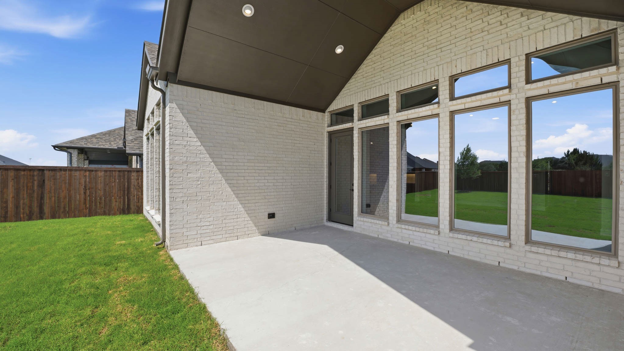 6909 Lanner Lane Fort Worth TX 76179