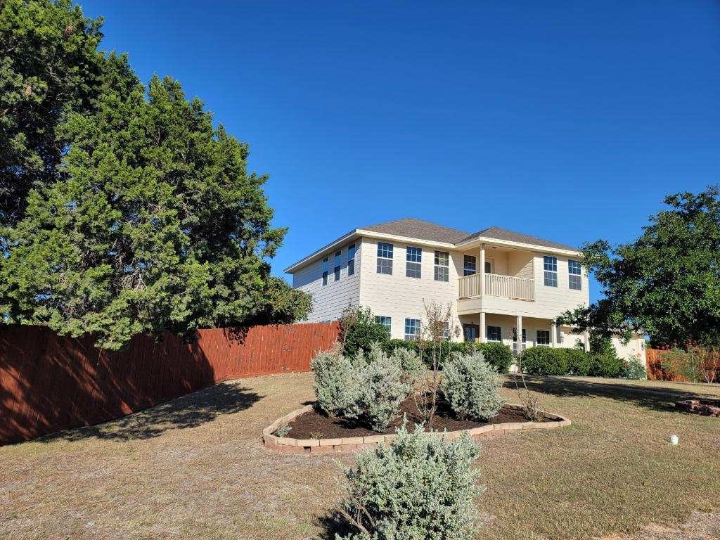 13857 Harbor Drive Woodway TX 76712