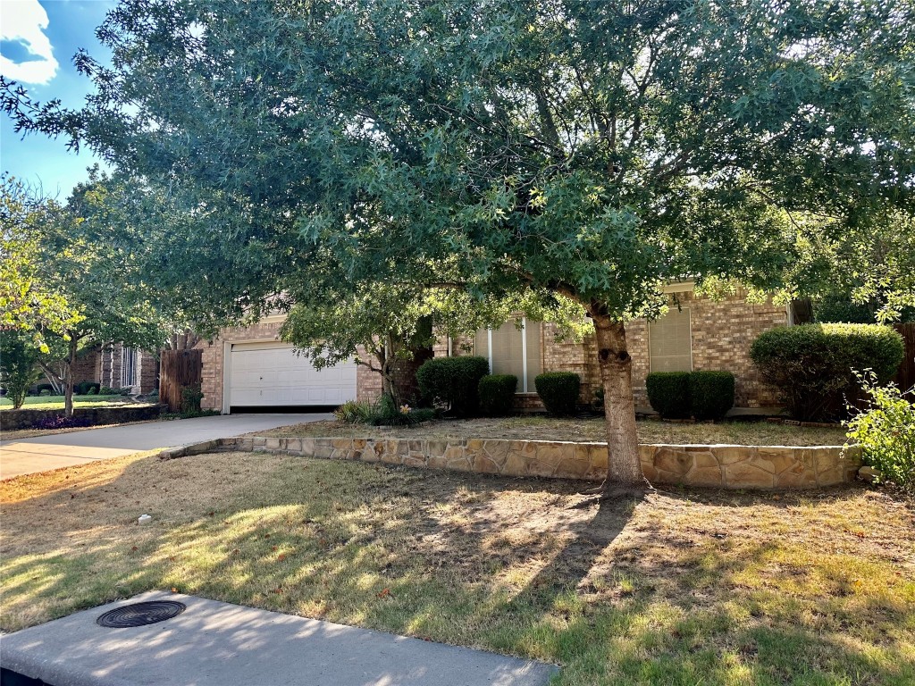 2210 Summer Brook Drive Weatherford TX 76087