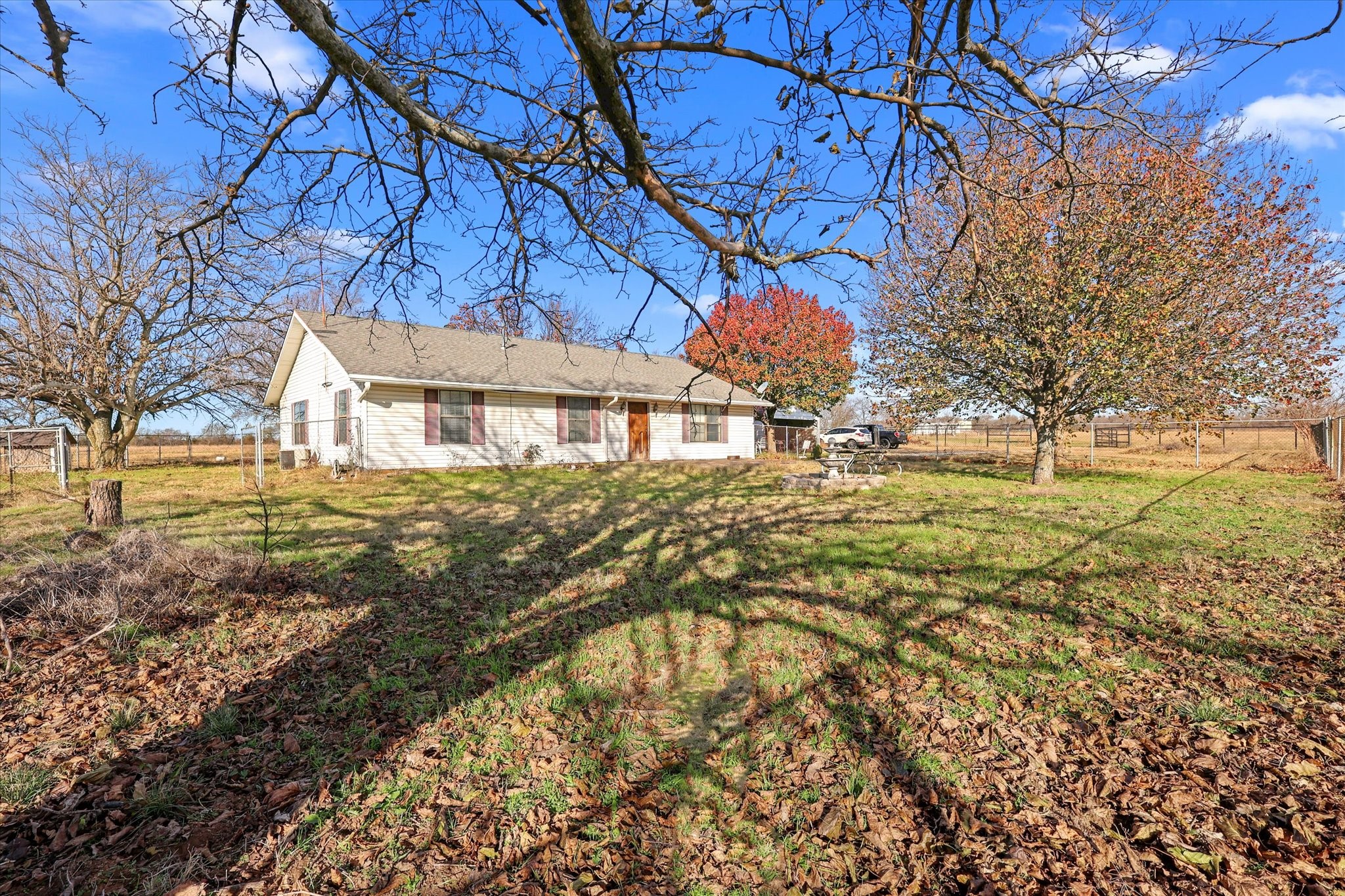 531 Private Road 4721 Rhome TX 76078