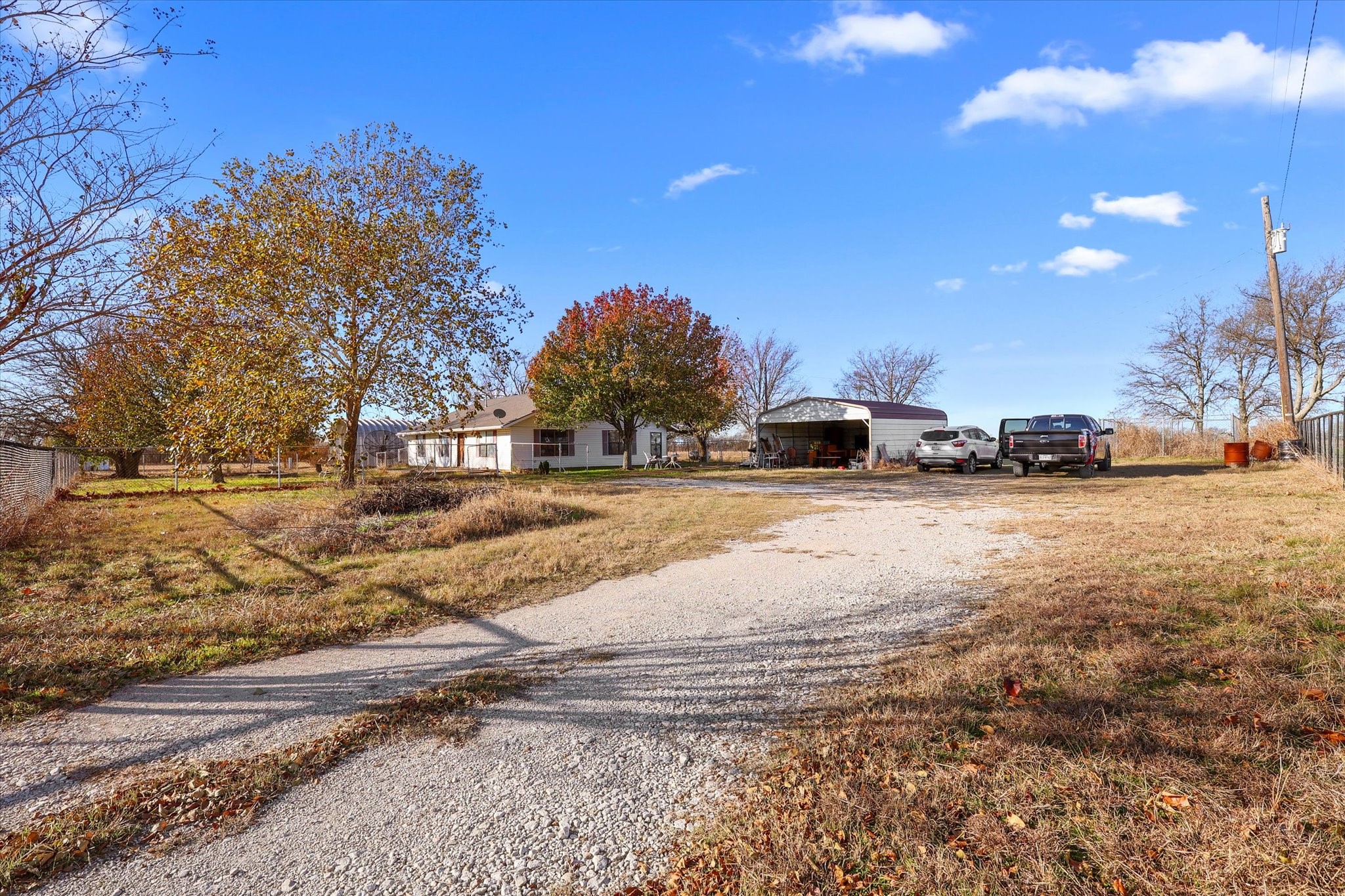 531 Private Road 4721 Rhome TX 76078