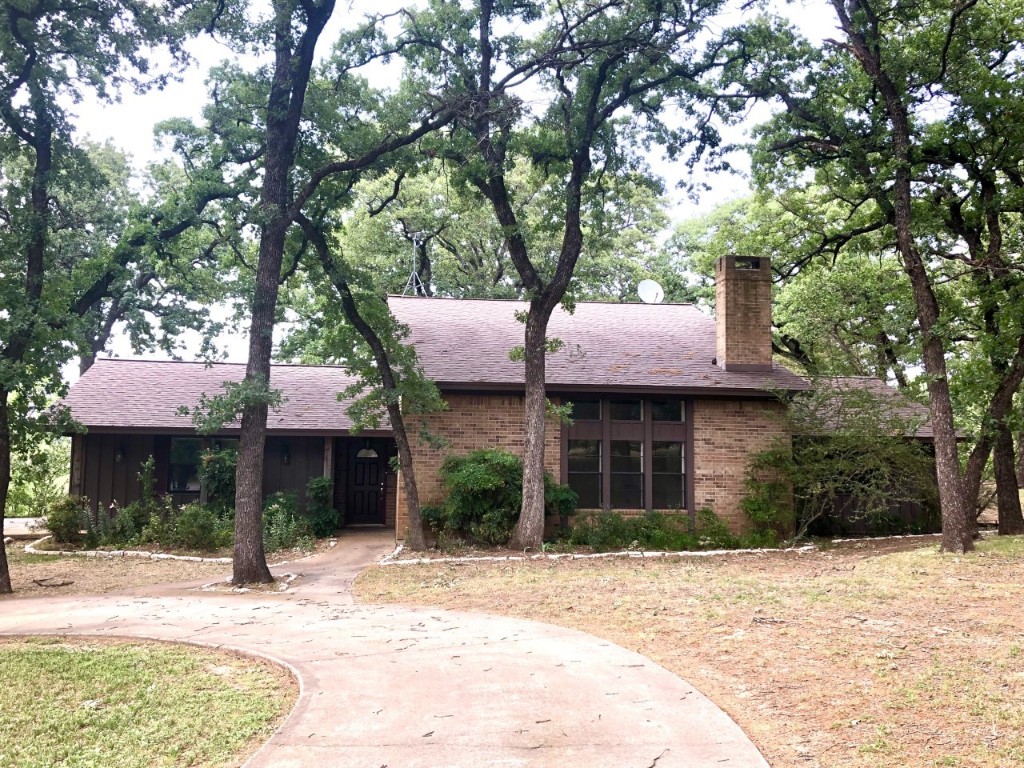 201 Oakhill Drive Keene TX 76059