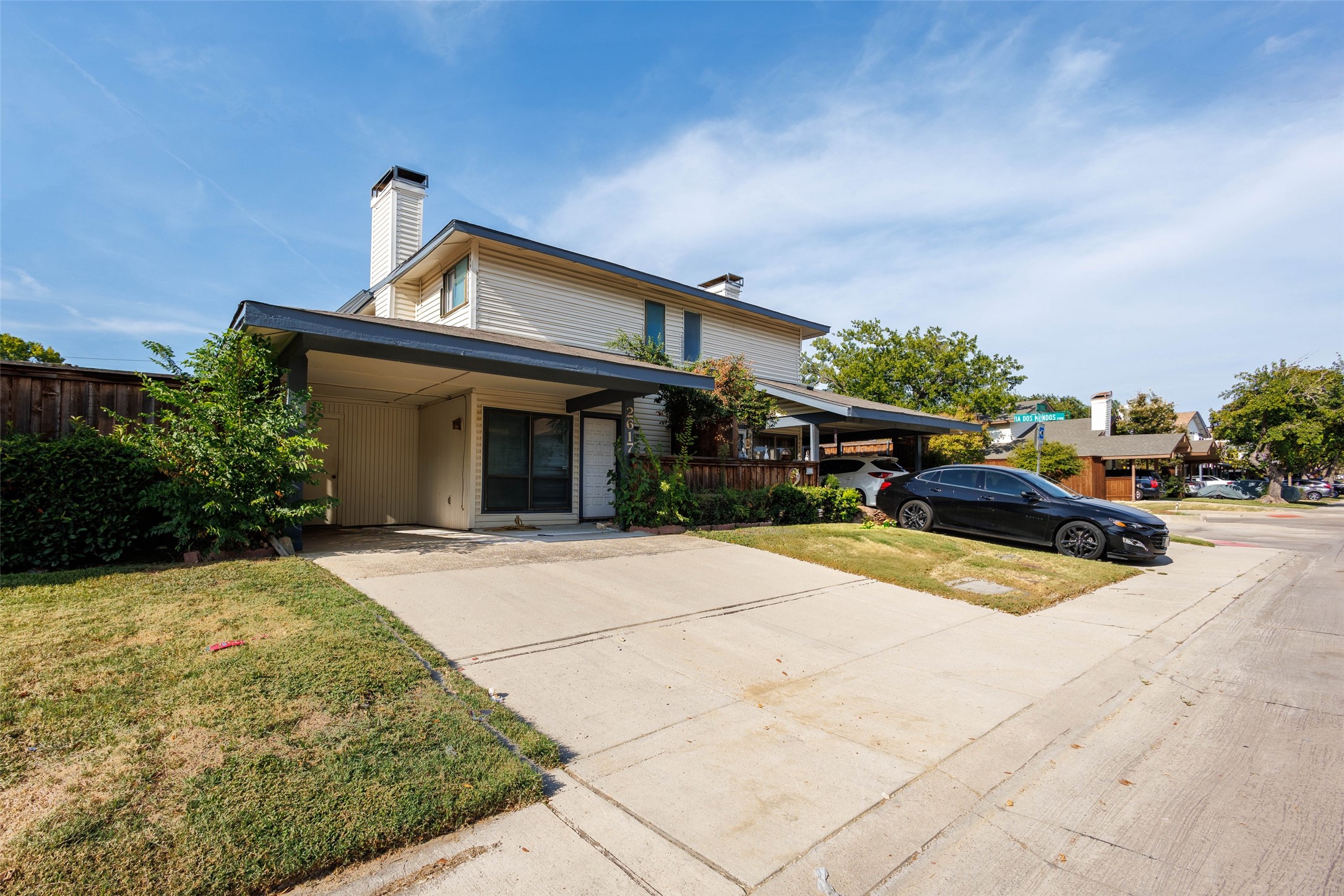 2617 Via Cordova Carrollton TX 75006