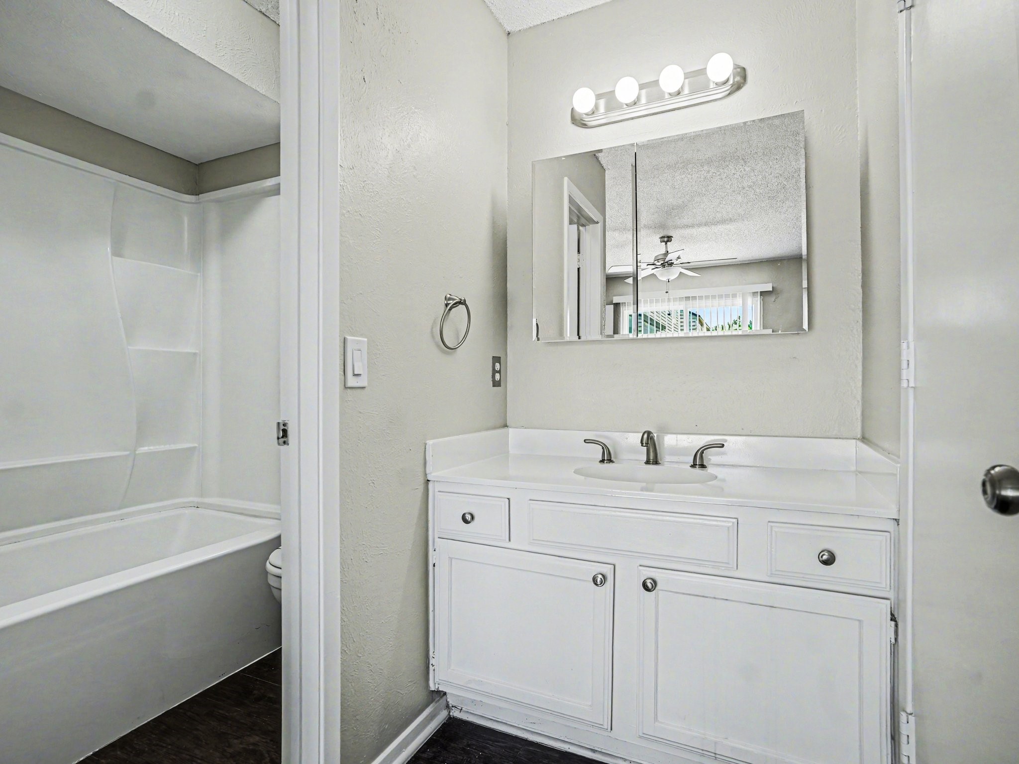 1702 Crimson Court Arlington TX 76018