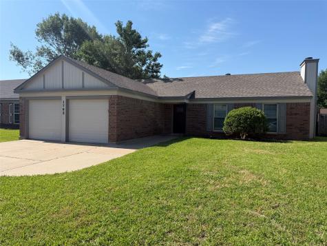 1702 Crimson Court Arlington TX 76018