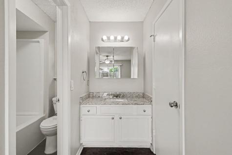 1702 Crimson Court Arlington TX 76018