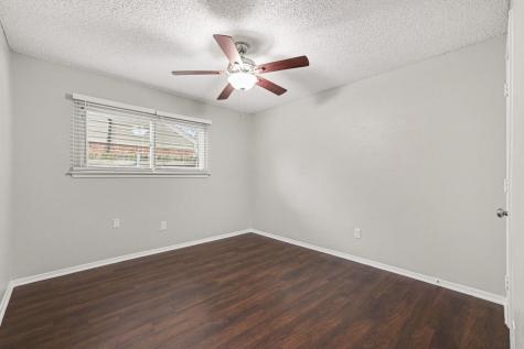 1702 Crimson Court Arlington TX 76018