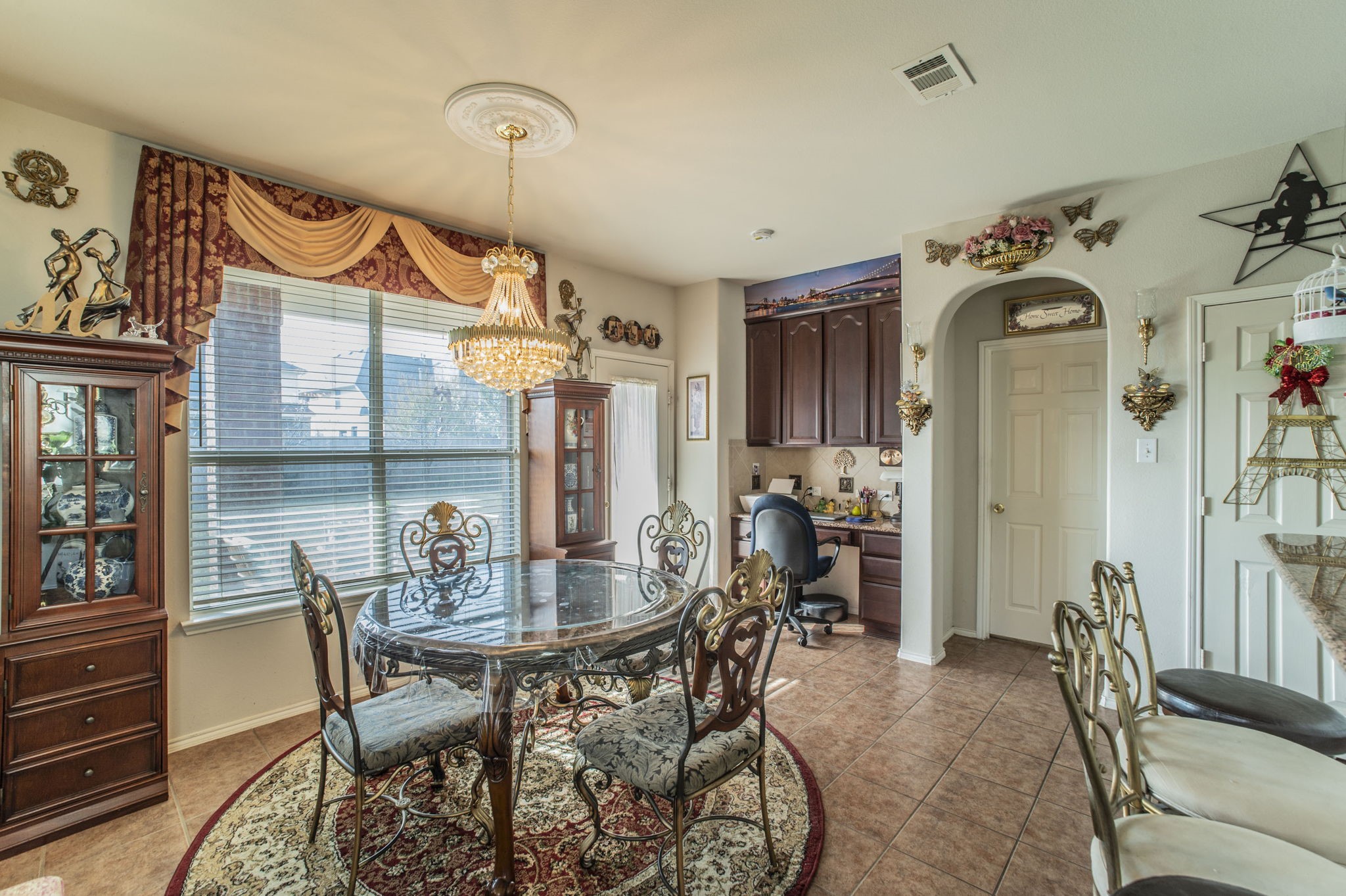 2335 Shackleford Trail Grand Prairie TX 75052