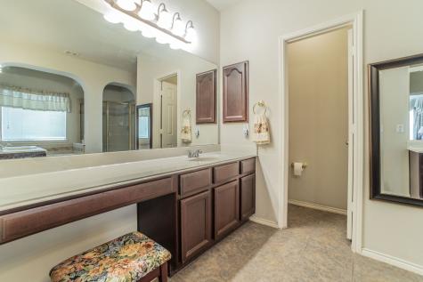 2335 Shackleford Trail Grand Prairie TX 75052
