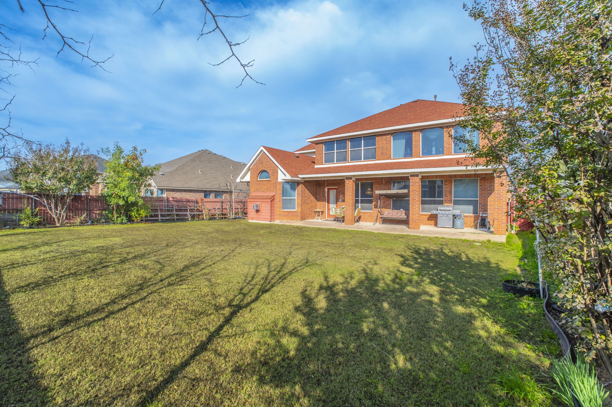 2335 Shackleford Trail Grand Prairie TX 75052