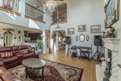 2335 Shackleford Trail Grand Prairie TX 75052