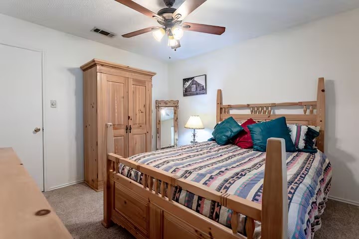 107 Camino Del Rosas Woodway TX 76712