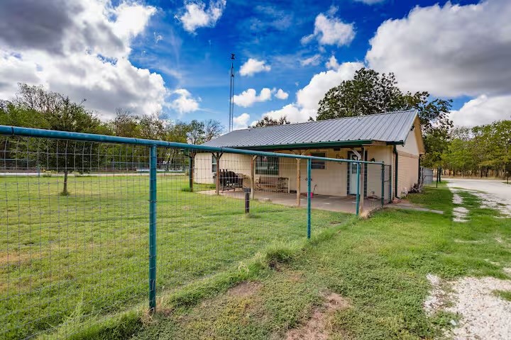 107 Camino Del Rosas Woodway TX 76712