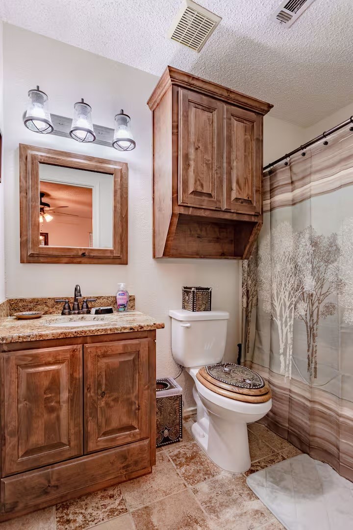 107 Camino Del Rosas Woodway TX 76712