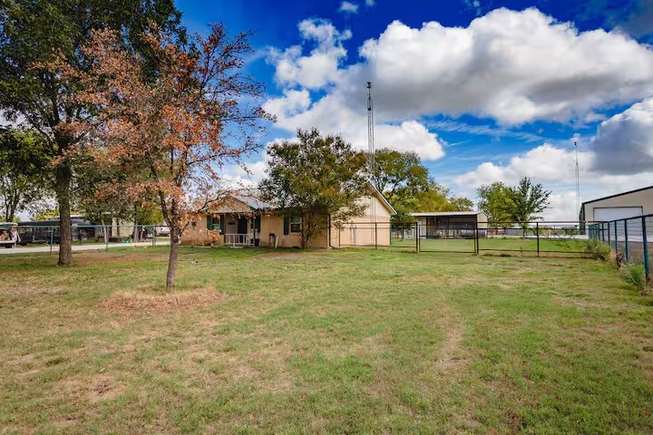 107 Camino Del Rosas Woodway TX 76712