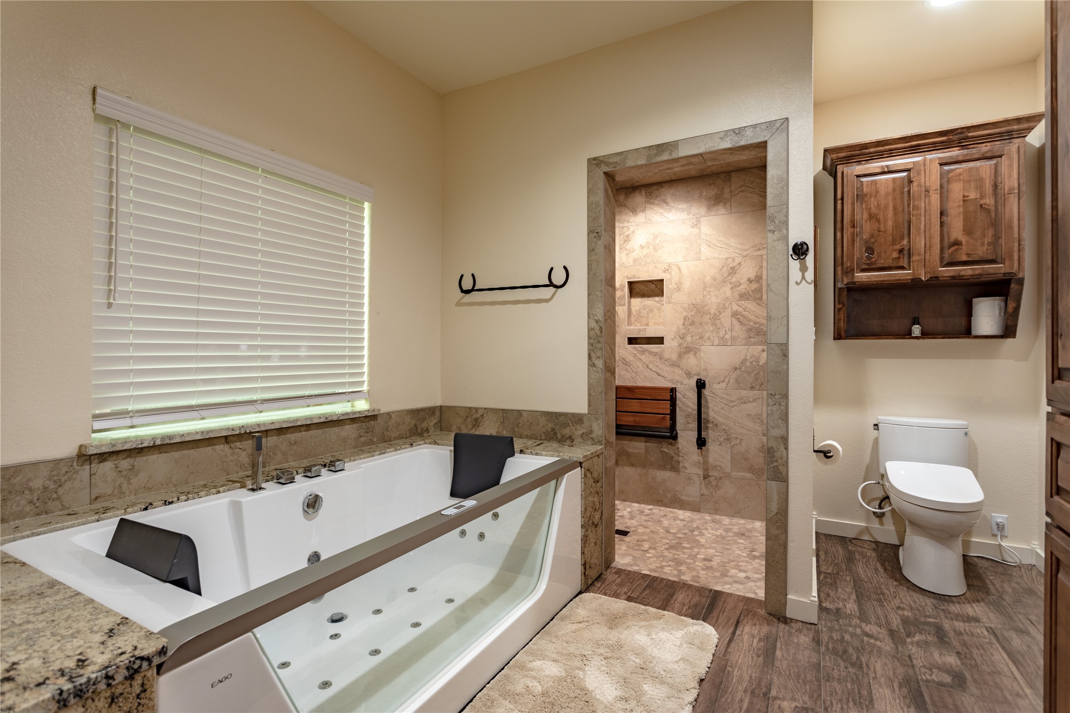 107 Camino Del Rosas Woodway TX 76712