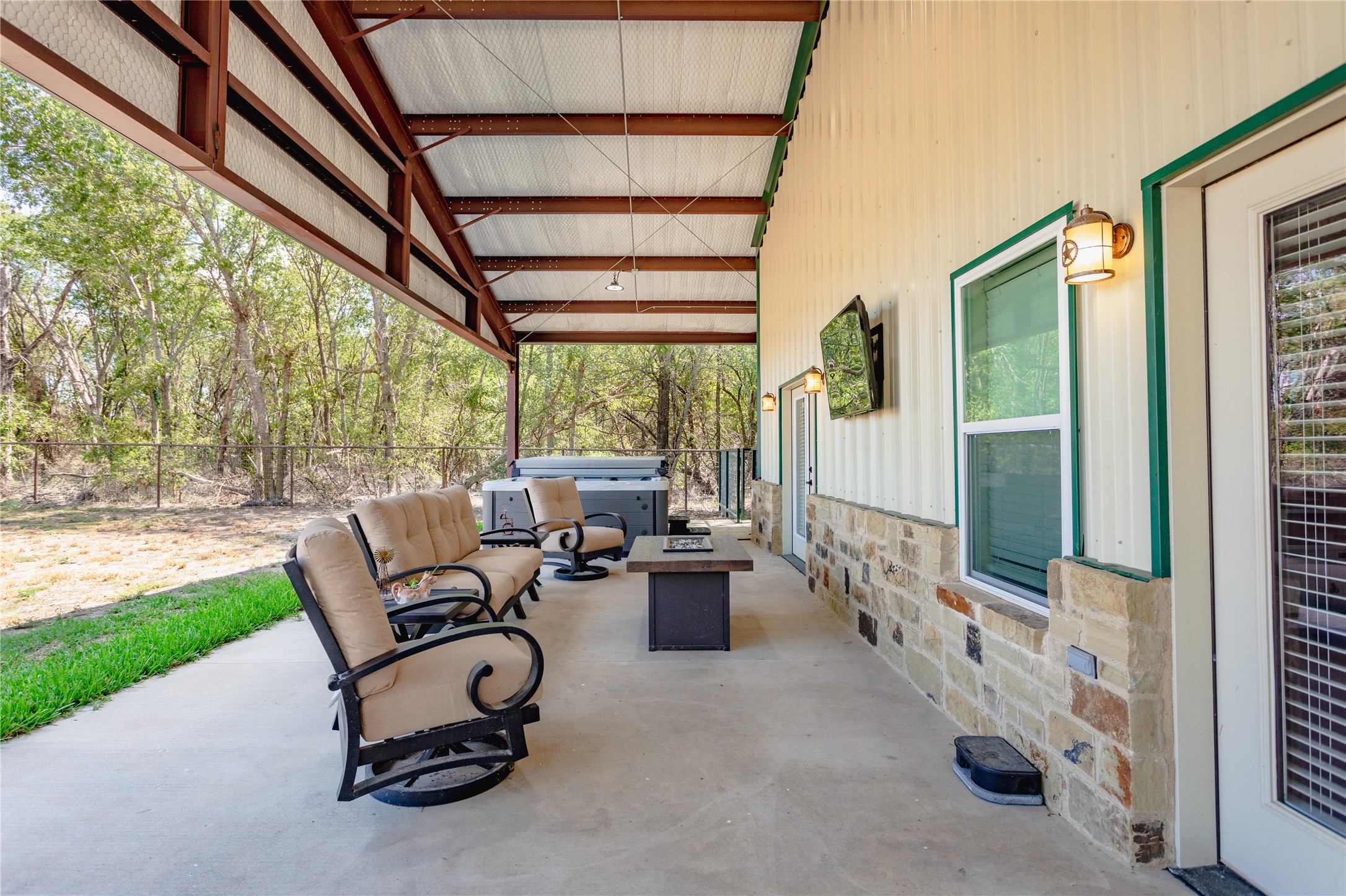 107 Camino Del Rosas Woodway TX 76712