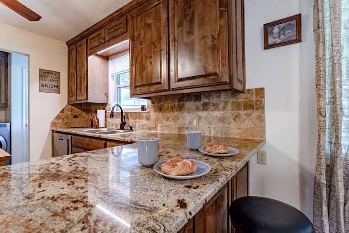 107 Camino Del Rosas Woodway TX 76712