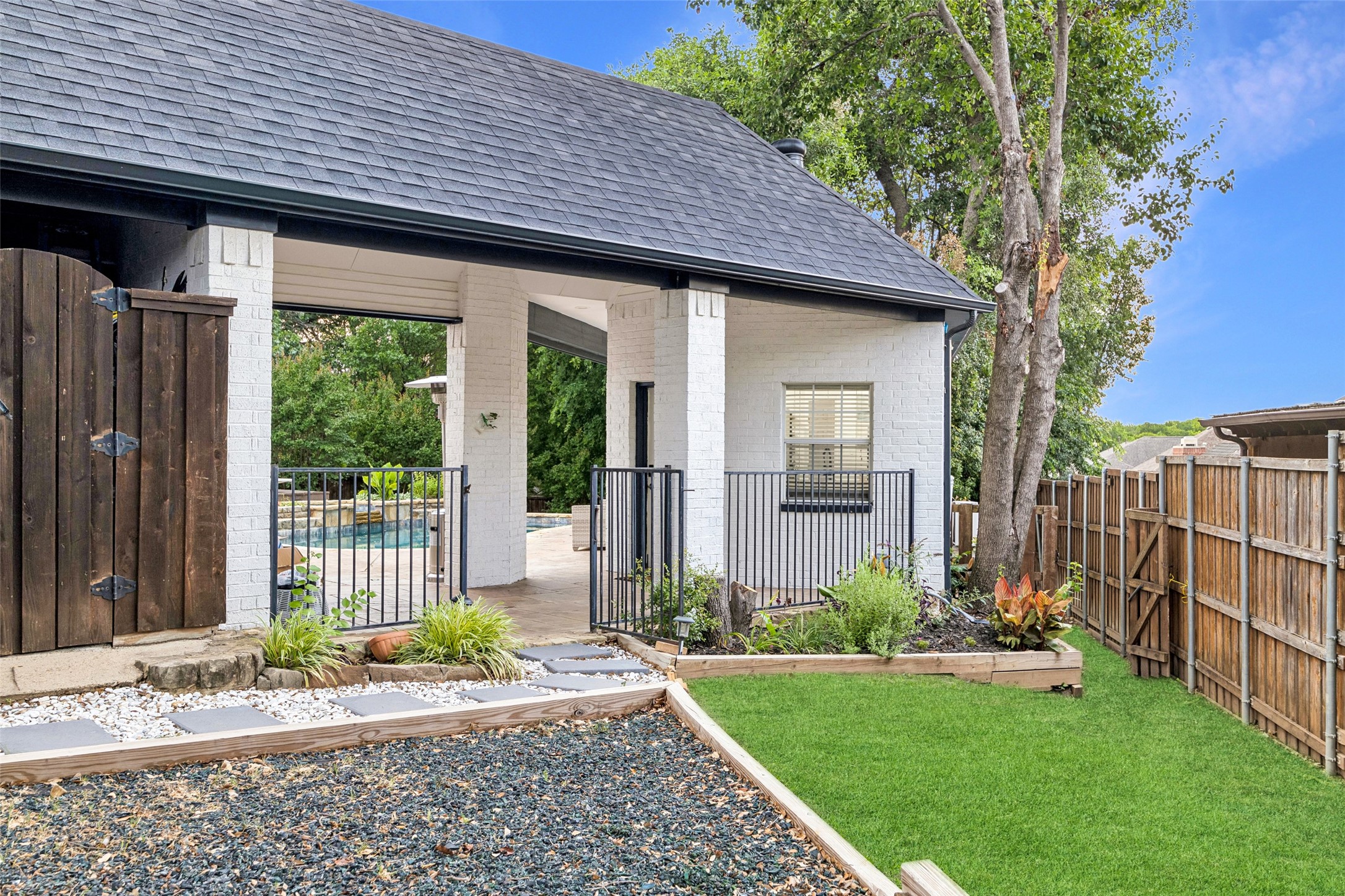 2410 Bastille Court Mckinney TX 75070