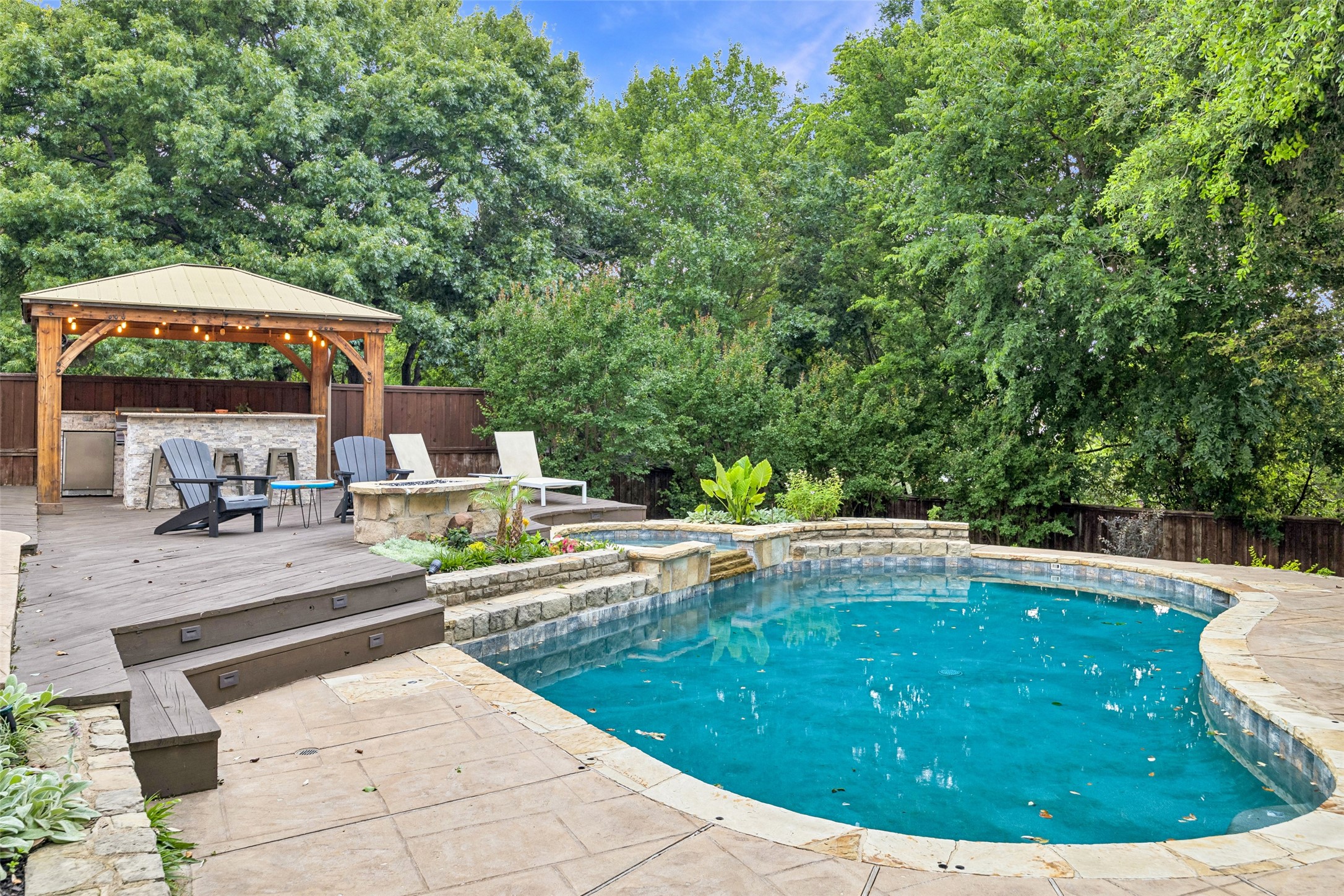 2410 Bastille Court Mckinney TX 75070