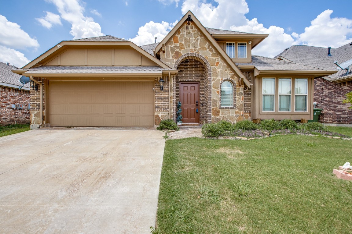 204 Bayberry Drive Mansfield TX 76063