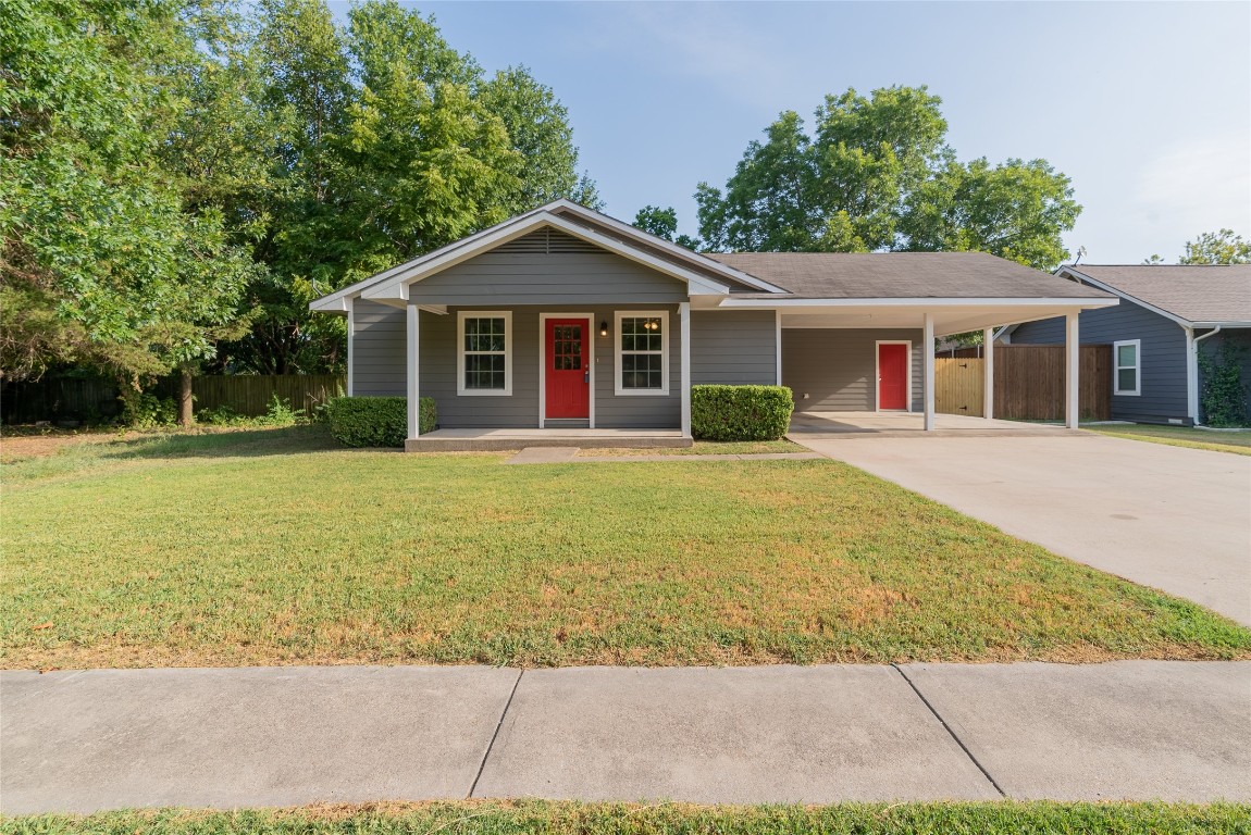 107 W College Street Leonard TX 75452