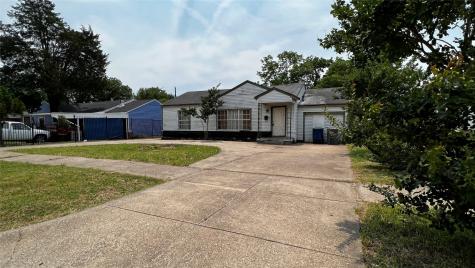 7842 Mattison Street Dallas TX 75217
